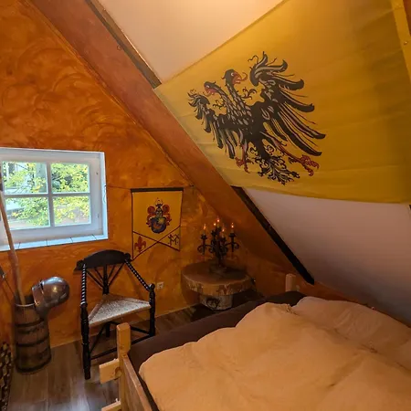 Alte Dorfschule, Mit Mittelalter Διαμέρισμα Μίντεν