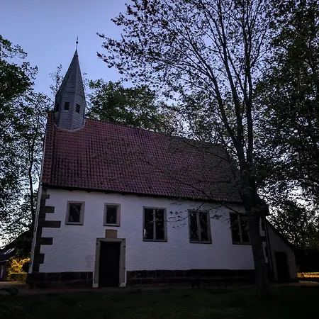 Alte Dorfschule, Mit Mittelalter מינדן