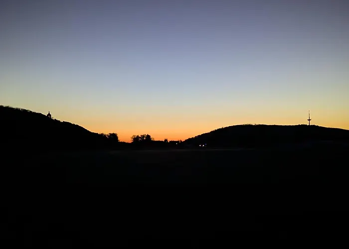 Lejlighed Alte Dorfschule, Mit Mittelalter *