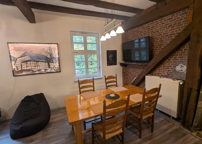 Lejlighed Alte Dorfschule, Mit Mittelalter